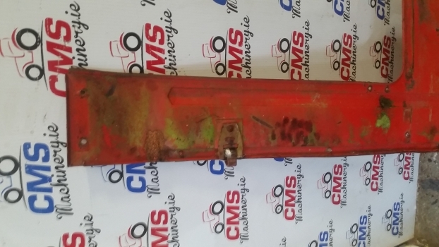 Zetor 6911 Engine Side Panel Right - Karosseri och exteriör för Traktor: bild 5 Zetor 6911 Engine Side Panel Right - Karosseri och exteriör för Traktor: bild 5