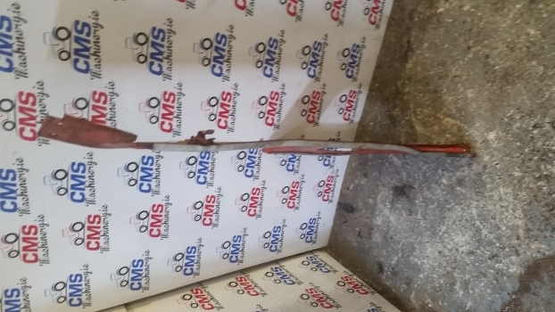 Zetor 6911 Engine Side Panel Right - Karosseri och exteriör för Traktor: bild 2 Zetor 6911 Engine Side Panel Right - Karosseri och exteriör för Traktor: bild 2