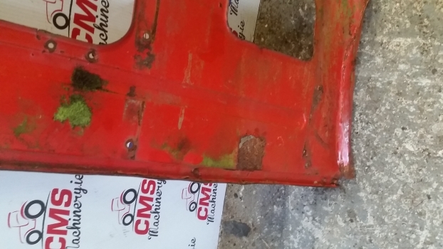 Zetor 6911 Engine Side Panel Right - Karosseri och exteriör för Traktor: bild 4 Zetor 6911 Engine Side Panel Right - Karosseri och exteriör för Traktor: bild 4