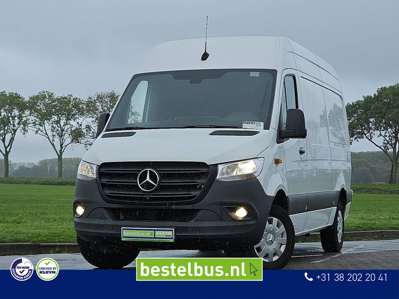 Mercedes-Benz Sprinter 317 L2H2 Navi RWD - Skåpbil: bild 1 Mercedes-Benz Sprinter 317 L2H2 Navi RWD - Skåpbil: bild 1