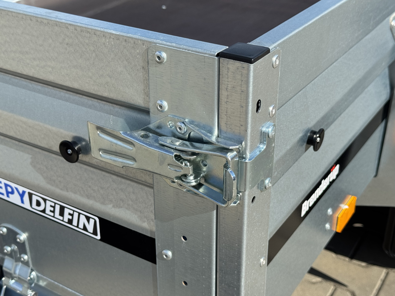 Ny Flaksläp BRENDERUP 2300 STUB - przyczepa skrzyniowa 2 osie / 302 x 150 cm / 750 kg: bild 9