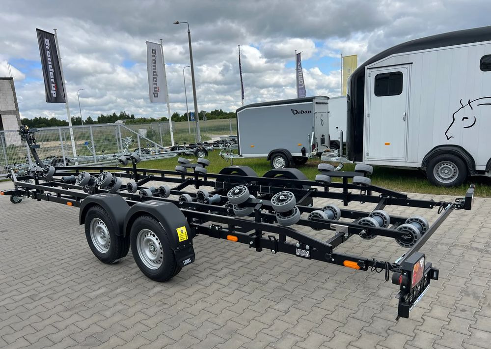 LORRIES PP35-8825 do jachtu łodzi 860 cm 3,5T - Båttrailer: bild 1 LORRIES PP35-8825 do jachtu łodzi 860 cm 3,5T - Båttrailer: bild 1