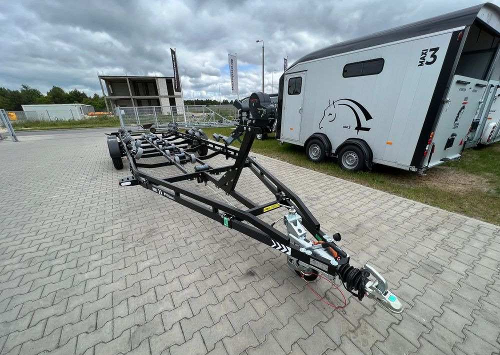 LORRIES PP35-8825 do jachtu łodzi 860 cm 3,5T - Båttrailer: bild 2 LORRIES PP35-8825 do jachtu łodzi 860 cm 3,5T - Båttrailer: bild 2