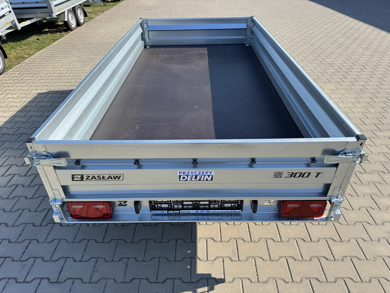 ZASŁAW 300T - przyczepa skrzyniowa 2 osie / 750kg - Bilsläp: bild 5 ZASŁAW 300T - przyczepa skrzyniowa 2 osie / 750kg - Bilsläp: bild 5