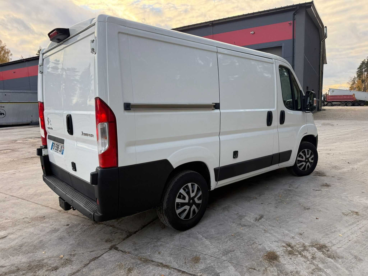 Citroën JUMPER L1H1, 2.0 HDi , klima , navi,kamera z Francji 122484 km - Skåpbil: bild 5 Citroën JUMPER L1H1, 2.0 HDi , klima , navi,kamera z Francji 122484 km - Skåpbil: bild 5