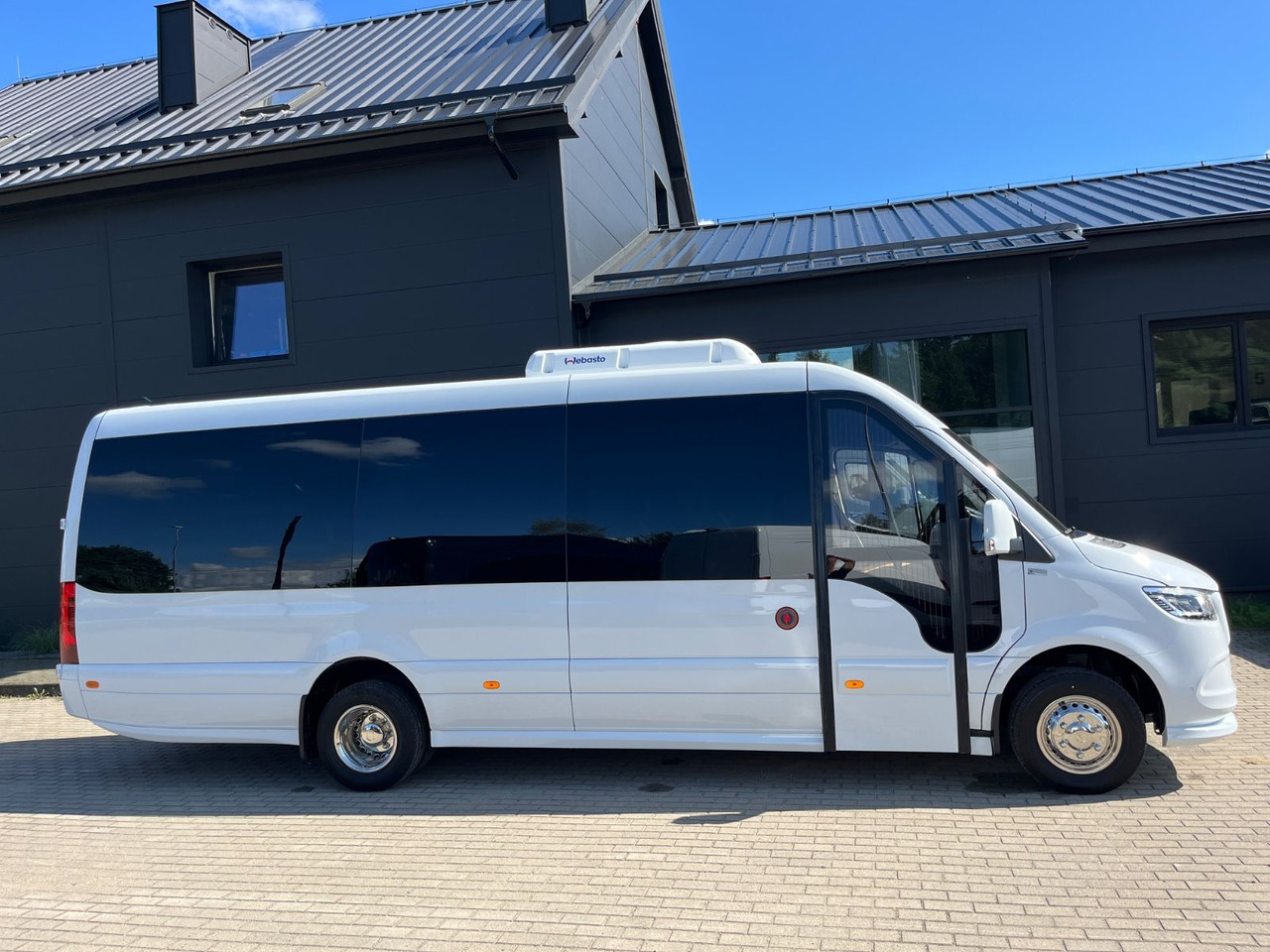 Mercedes-Benz Sprinter 519 TOURIST XL / 21 to 24 Seats / NEW! - Minibuss, Persontransport: bild 3 Mercedes-Benz Sprinter 519 TOURIST XL / 21 to 24 Seats / NEW! - Minibuss, Persontransport: bild 3