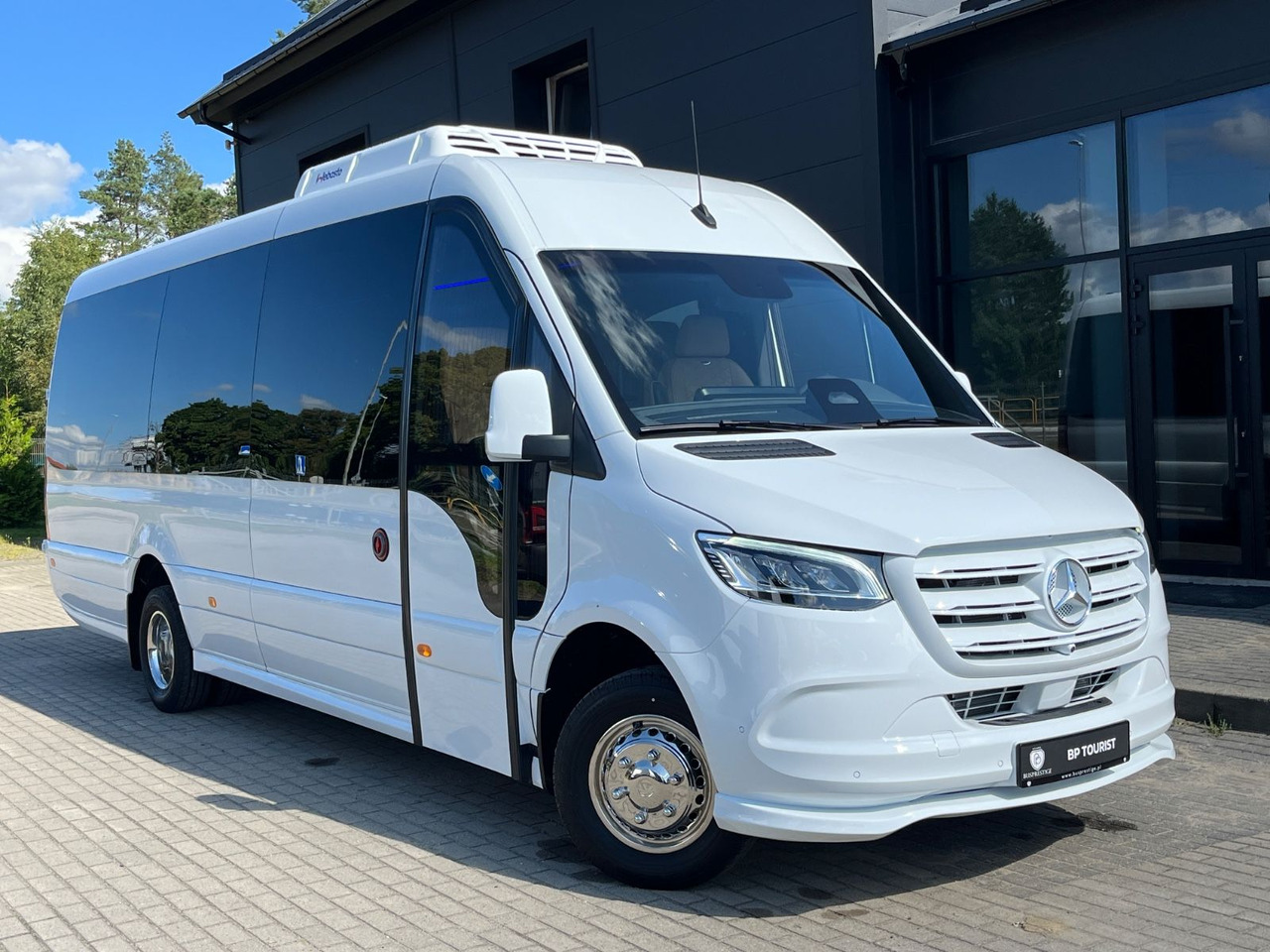 Mercedes-Benz Sprinter 519 TOURIST XL / 21 to 24 Seats / NEW! - Minibuss, Persontransport: bild 1 Mercedes-Benz Sprinter 519 TOURIST XL / 21 to 24 Seats / NEW! - Minibuss, Persontransport: bild 1