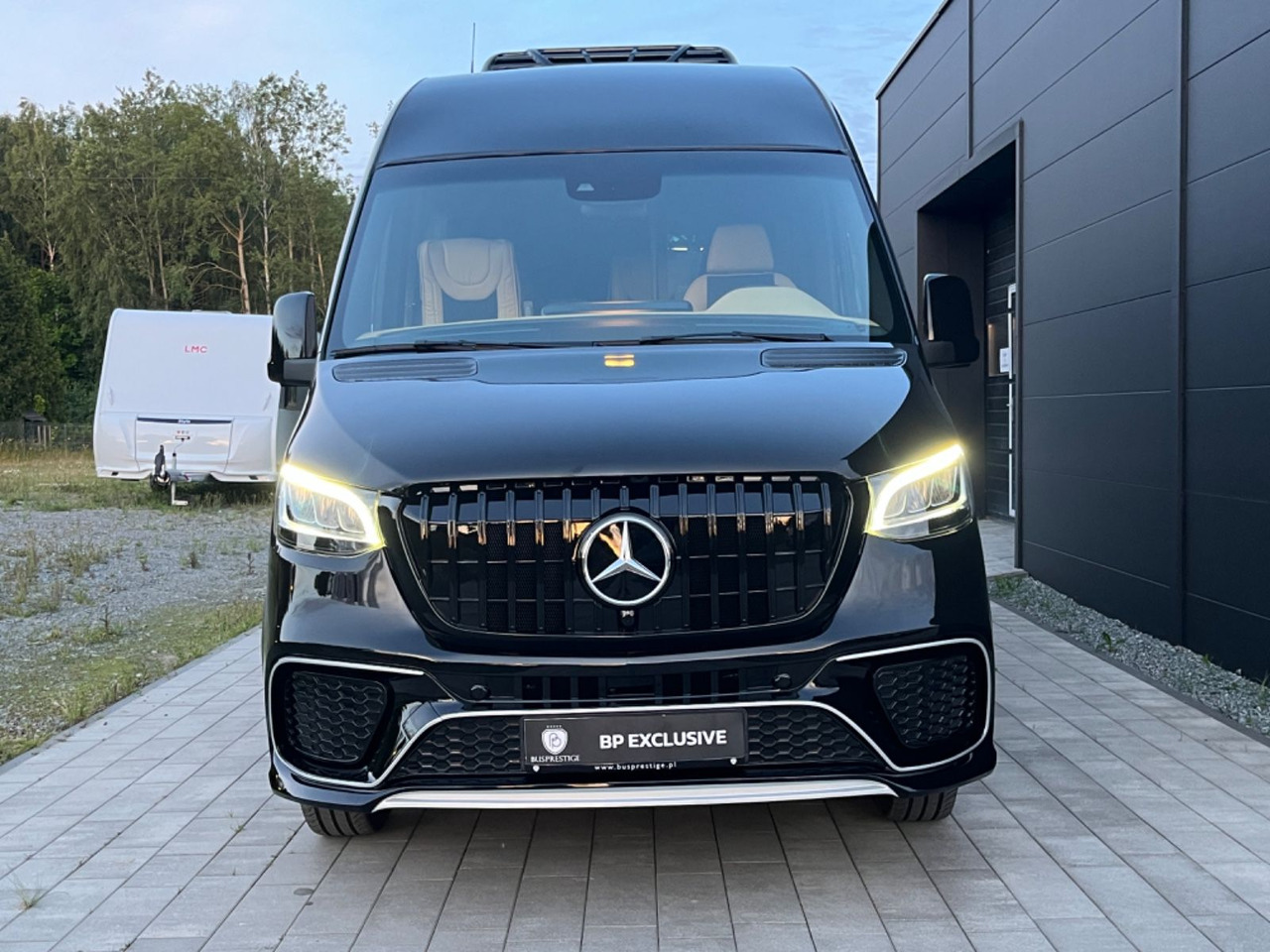 Mercedes-Benz Sprinter 519 XL /19+1+1/Luxury Bus /Coming Soon! Mercedes-Benz Sprinter 519 XL /19+1+1/Luxury /Panorama Windows - Minibuss, Persontransport: bild 3 Mercedes-Benz Sprinter 519 XL /19+1+1/Luxury Bus /Coming Soon! Mercedes-Benz Sprinter 519 XL /19+1+1/Luxury /Panorama Windows - Minibuss, Persontransport: bild 3