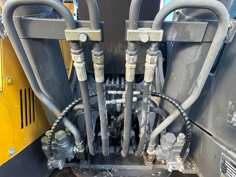 Ny Bandgrävare Volvo ECR 235 EL: bild 8