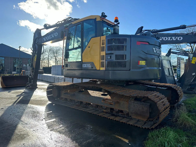 Volvo ECR 235 EL - Bandgrävare: bild 1 Volvo ECR 235 EL - Bandgrävare: bild 1