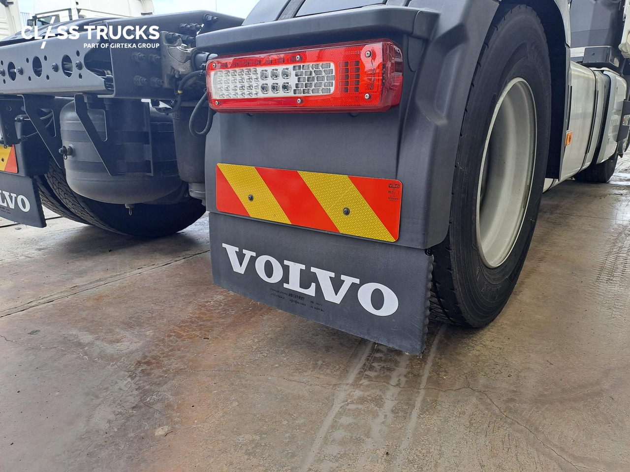 Volvo FH 460 Globetrotter XL Retarder i-Save - Dragbil: bild 5 Volvo FH 460 Globetrotter XL Retarder i-Save - Dragbil: bild 5