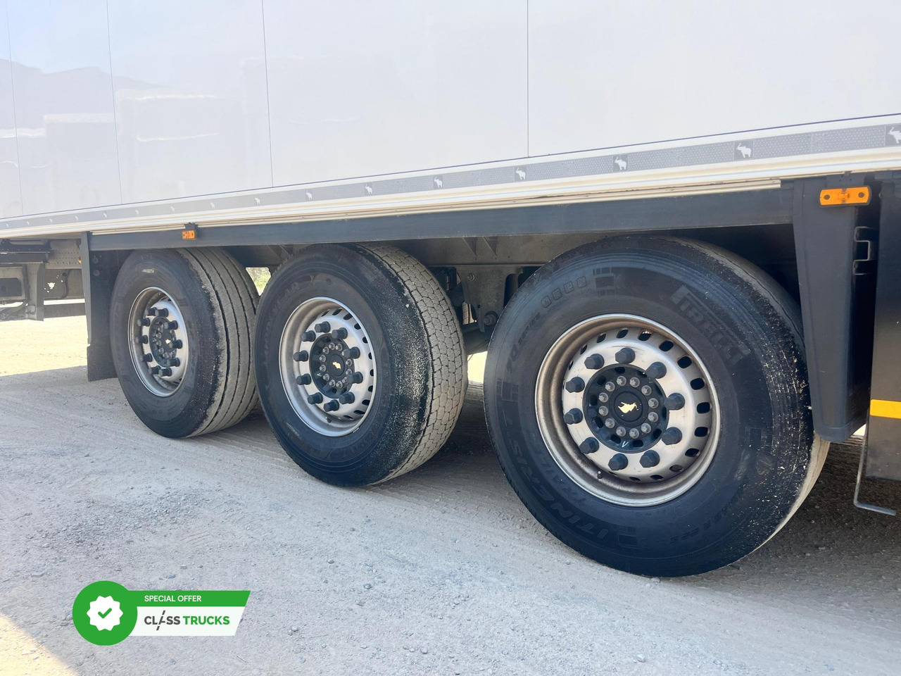 Schmitz Cargobull SKO Double Deck FP 45 Carrier Vector 1550 h2.7m - Kyl/ Frys semitrailer: bild 4 Schmitz Cargobull SKO Double Deck FP 45 Carrier Vector 1550 h2.7m - Kyl/ Frys semitrailer: bild 4