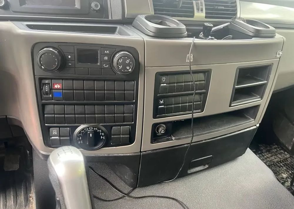 MAN TGS 41.460 8x8 • Meiller • Muldenkipper • Allrad • Euro 6d • Przebieg: 85 000 km - Tippbil lastbil: bild 5 MAN TGS 41.460 8x8 • Meiller • Muldenkipper • Allrad • Euro 6d • Przebieg: 85 000 km - Tippbil lastbil: bild 5