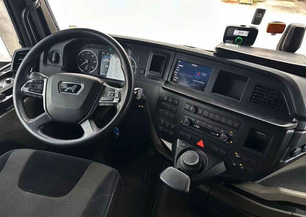 MAN TGX 26.470 6x2 | BDF | Oś podnoszona + skrętna | Retarder | Euro 6 | Automatyczna klimatyzacja | Napęd na tylne koła - Chassi lastbil: bild 5 MAN TGX 26.470 6x2 | BDF | Oś podnoszona + skrętna | Retarder | Euro 6 | Automatyczna klimatyzacja | Napęd na tylne koła - Chassi lastbil: bild 5