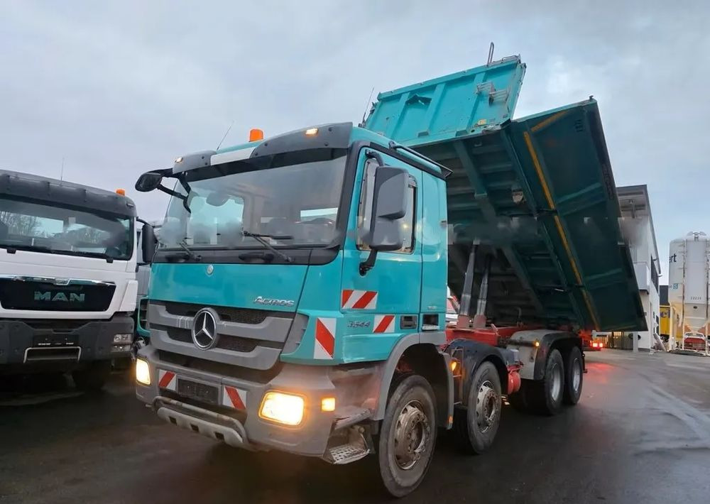 Mercedes-Benz Actros 3544 / 4144 •EPS •Wywrotka trójstronna • 8x4 • Meiller BORDMATIK • Euro5 • - Tippbil lastbil: bild 2 Mercedes-Benz Actros 3544 / 4144 •EPS •Wywrotka trójstronna • 8x4 • Meiller BORDMATIK • Euro5 • - Tippbil lastbil: bild 2