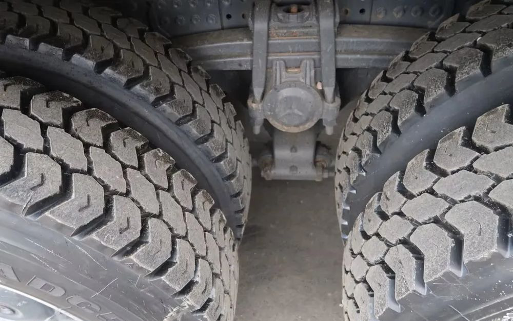 Mercedes-Benz Arocs 3251 / 8x4 / Wywrotka Meiller 3- stronna / Euro 6d / Przebieg: 215 600 km - Tippbil lastbil: bild 3 Mercedes-Benz Arocs 3251 / 8x4 / Wywrotka Meiller 3- stronna / Euro 6d / Przebieg: 215 600 km - Tippbil lastbil: bild 3