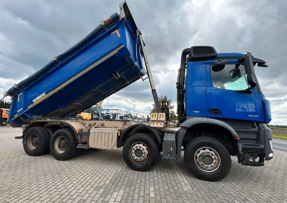 Mercedes-Benz Arocs 4142 | Wywrotka Schmitz | 8x4 | Euro 6 | Klima | Retarder | 242 598 km - Tippbil lastbil: bild 3 Mercedes-Benz Arocs 4142 | Wywrotka Schmitz | 8x4 | Euro 6 | Klima | Retarder | 242 598 km - Tippbil lastbil: bild 3