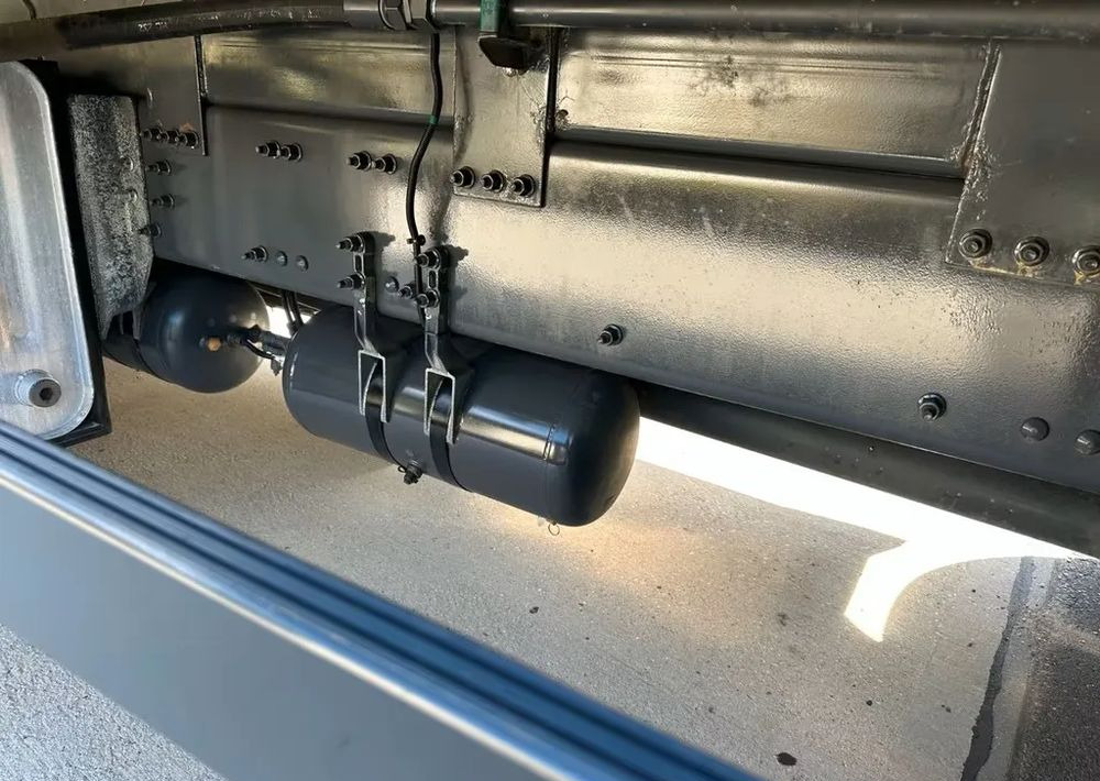 Volvo FM420 6x2 | HDS Atlas AK 186-3 z przestrzenią ładunkową | Euro6 |238 000 km - Flakbil, Kranbil: bild 3 Volvo FM420 6x2 | HDS Atlas AK 186-3 z przestrzenią ładunkową | Euro6 |238 000 km - Flakbil, Kranbil: bild 3