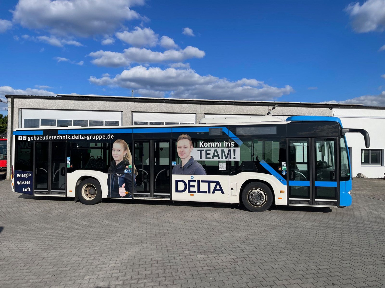 Mercedes-Benz O 530 Citaro C2 / 3-Türer / Vollklimaanlage - Stadsbuss: bild 2 Mercedes-Benz O 530 Citaro C2 / 3-Türer / Vollklimaanlage - Stadsbuss: bild 2