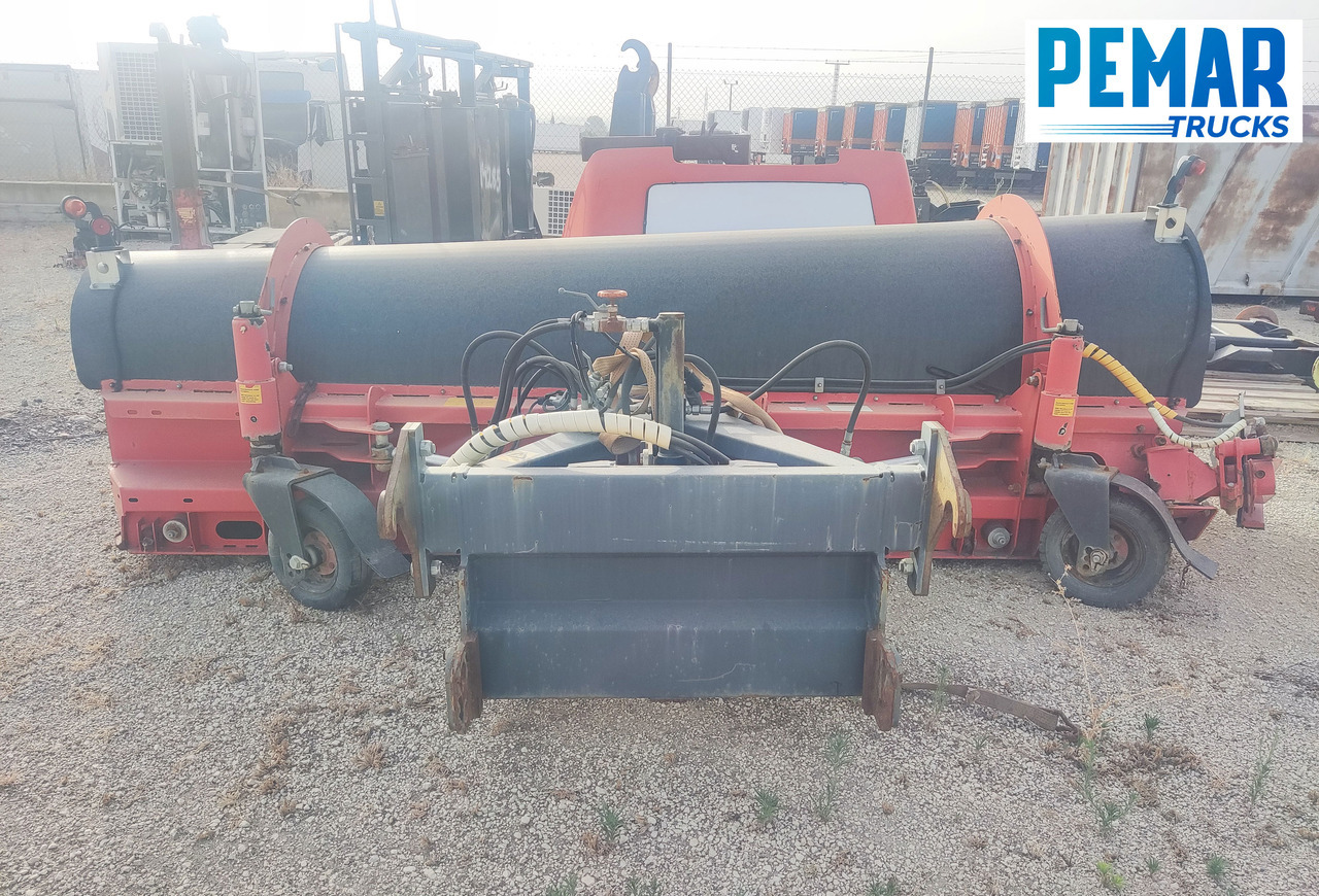 MAHLERS ROSSO 2000 37KP - Avisningsfordon: bild 3 MAHLERS ROSSO 2000 37KP - Avisningsfordon: bild 3