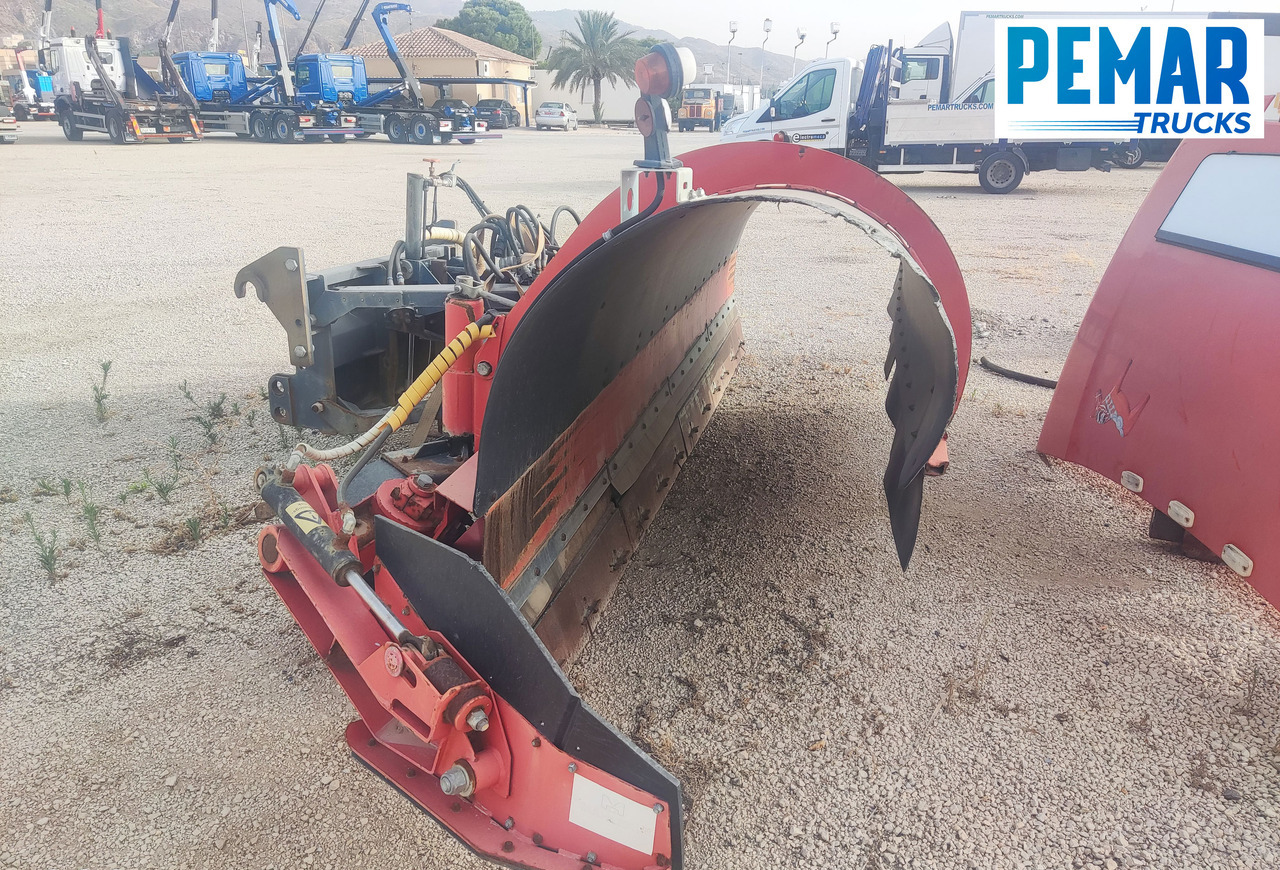 MAHLERS ROSSO 2000 37KP - Avisningsfordon: bild 5 MAHLERS ROSSO 2000 37KP - Avisningsfordon: bild 5