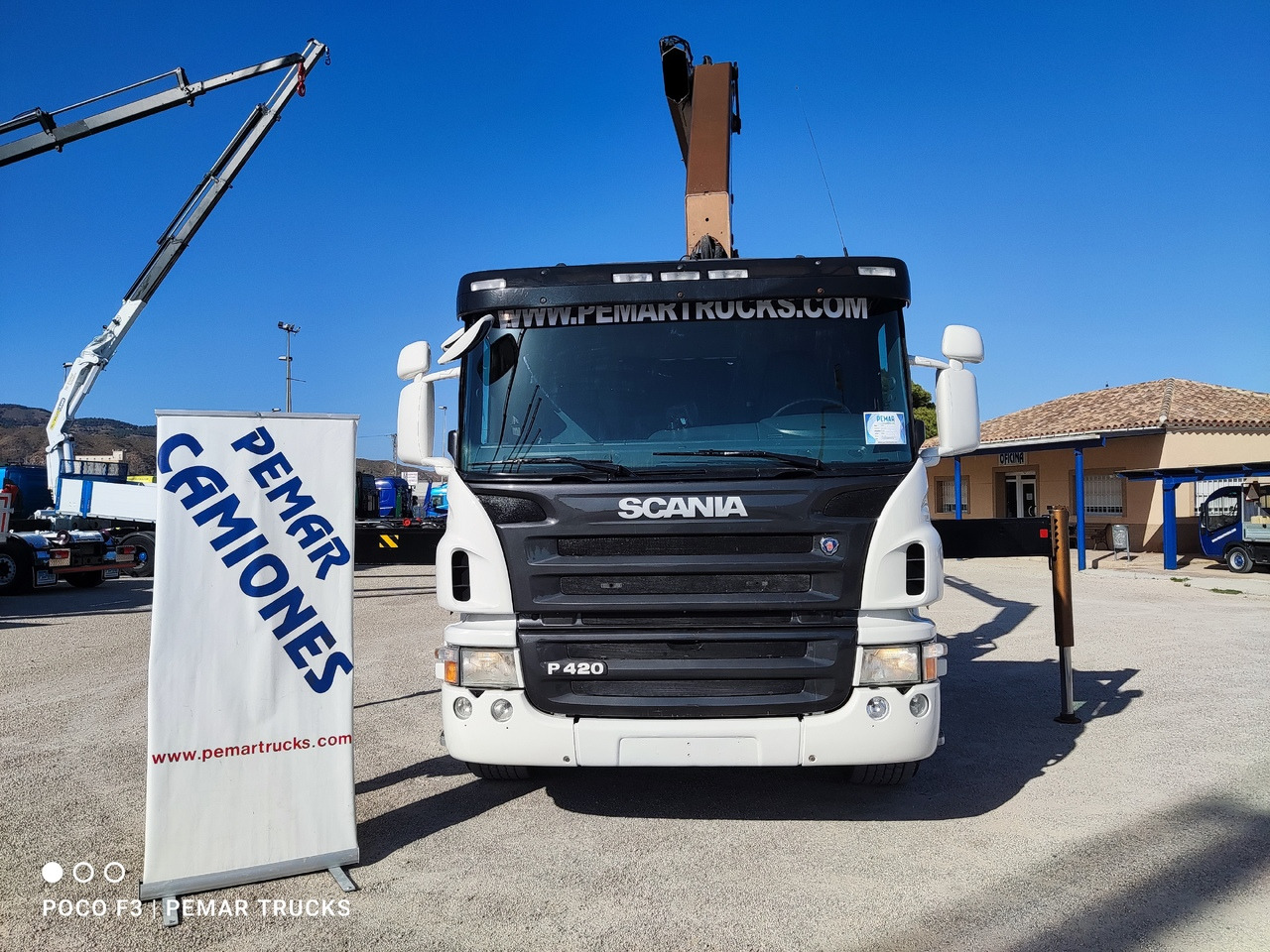SCANIA P 420 6X2 GRUA CAJA FIJA - Containerbil/ Växelflak lastbil, Kranbil: bild 2 SCANIA P 420 6X2 GRUA CAJA FIJA - Containerbil/ Växelflak lastbil, Kranbil: bild 2