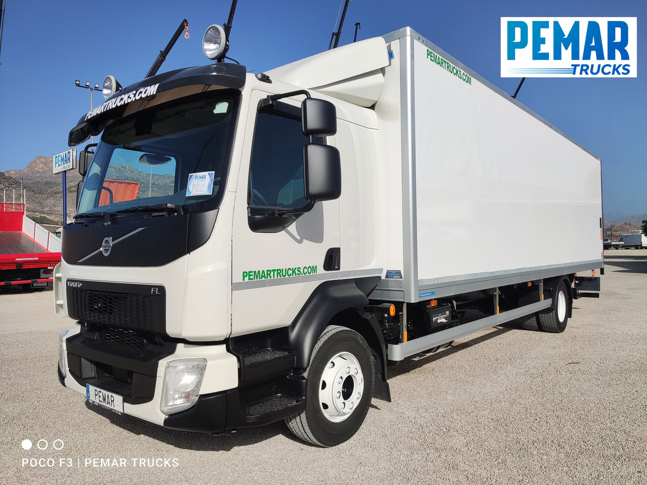 VOLVO FL 210 CAJA CERRADA 12T EURO 6 - Lastbil med skåp: bild 1 VOLVO FL 210 CAJA CERRADA 12T EURO 6 - Lastbil med skåp: bild 1