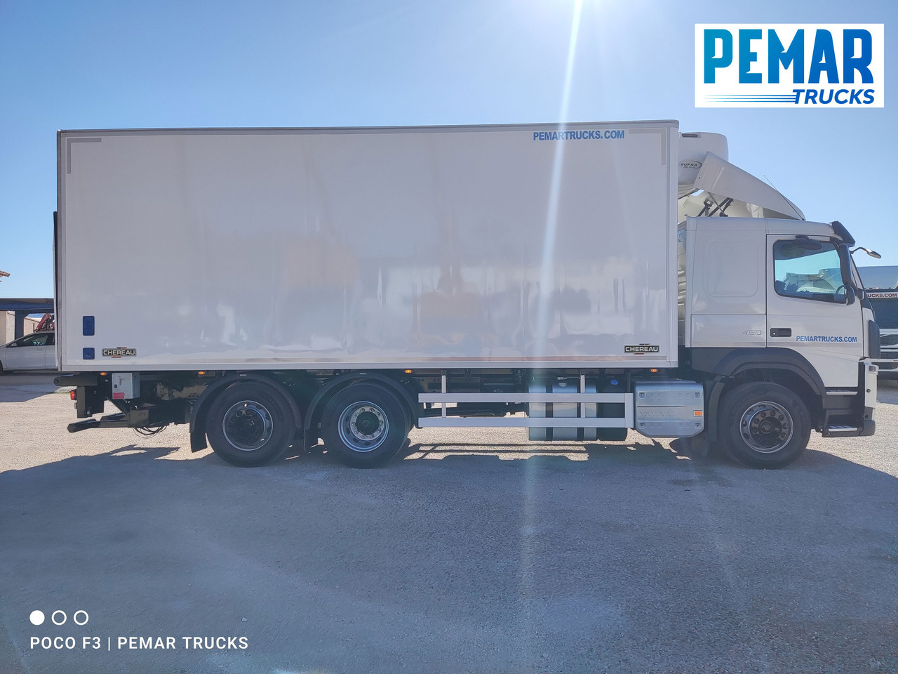 VOLVO FM 450 6X2 FRIGORIFICO EURO 6 - Kylbil lastbil: bild 4 VOLVO FM 450 6X2 FRIGORIFICO EURO 6 - Kylbil lastbil: bild 4