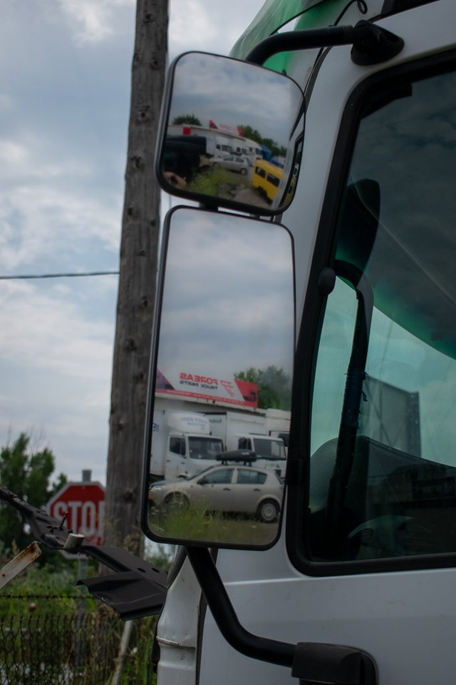 MERCEDES-BENZ ACTROS MP II ARM WITH 2 MIRRORS LEFT - DRIVER - Backspegel för Lastbil: bild 2 MERCEDES-BENZ ACTROS MP II ARM WITH 2 MIRRORS LEFT - DRIVER - Backspegel för Lastbil: bild 2