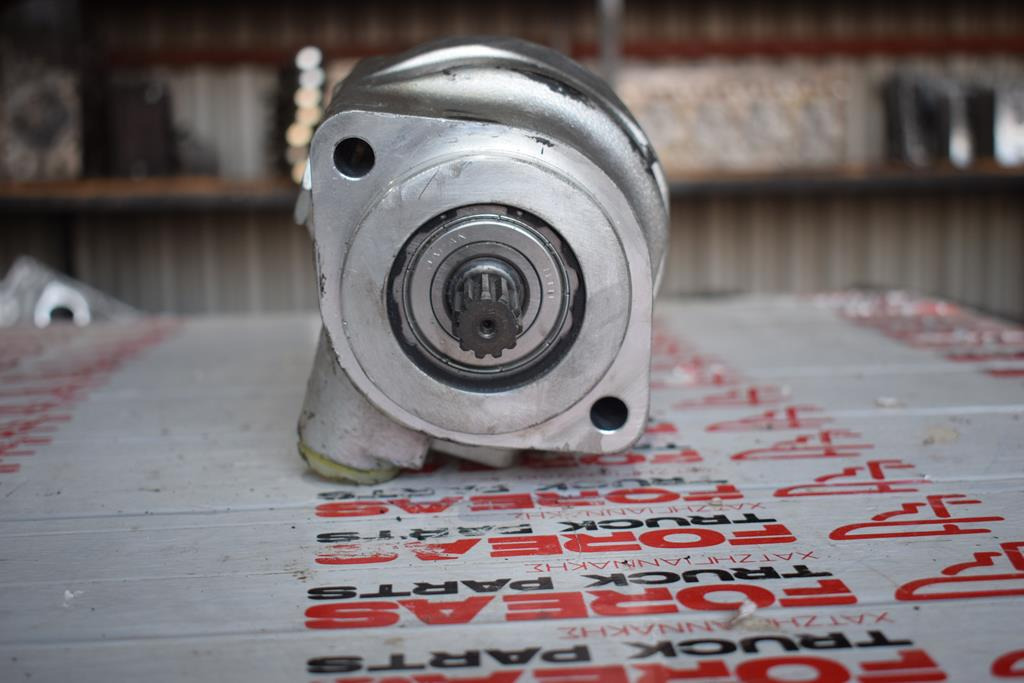 MERCEDES-BENZ ACTROS MP4 - Styrpump för Lastbil: bild 2 MERCEDES-BENZ ACTROS MP4 - Styrpump för Lastbil: bild 2