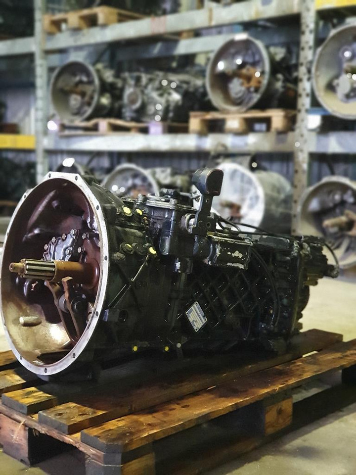 ZF 16 S 2321 TD - LEVER WITH STRING - WITHOUT INTARDER - FOR MAN TGX - Växellåda för Lastbil: bild 2 ZF 16 S 2321 TD - LEVER WITH STRING - WITHOUT INTARDER - FOR MAN TGX - Växellåda för Lastbil: bild 2