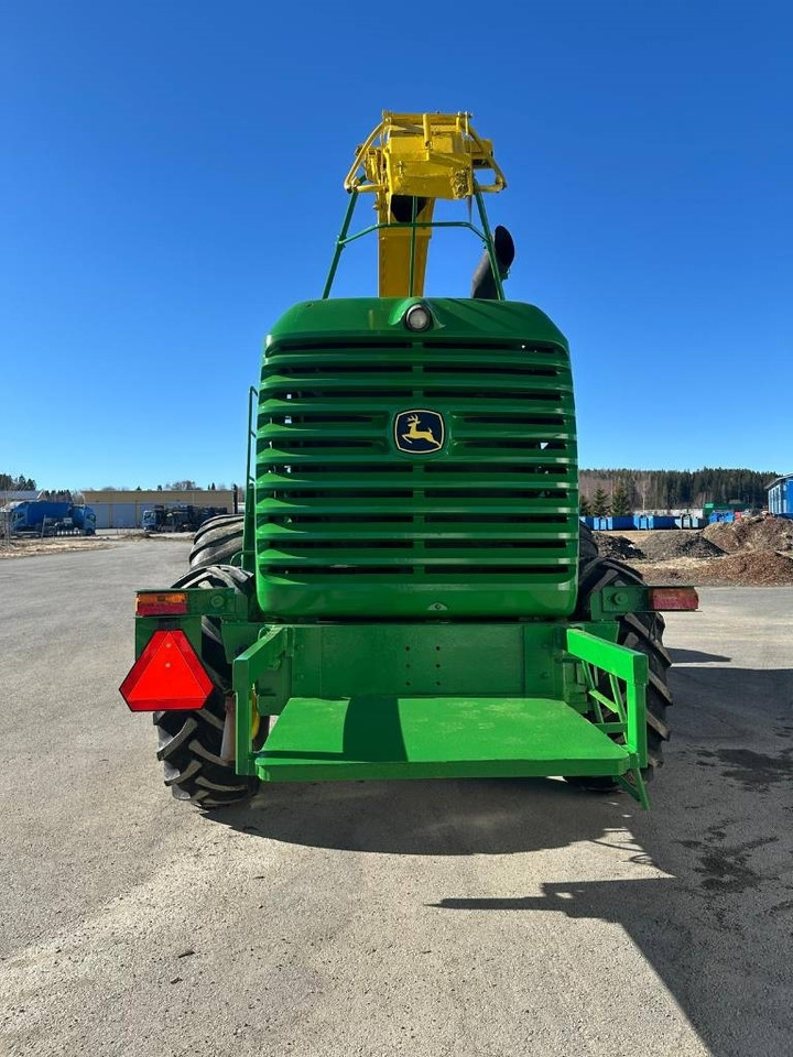 John Deere 7200 - Exakthack: bild 4 John Deere 7200 - Exakthack: bild 4