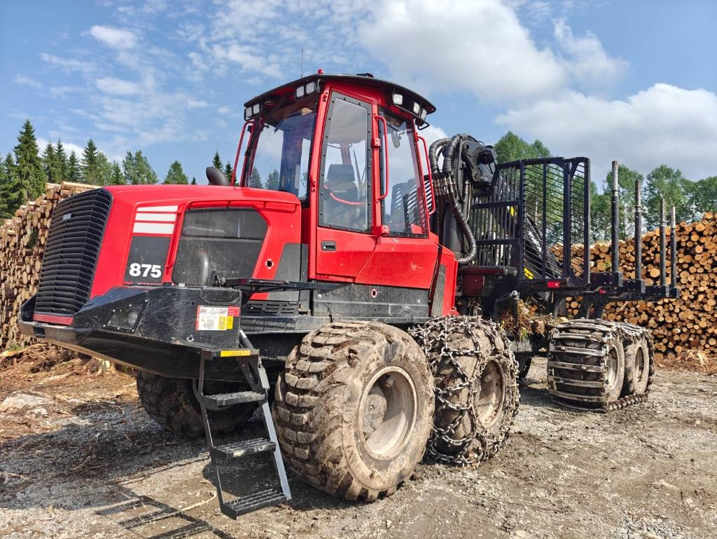 Komatsu 875  - Skotare: bild 1 Komatsu 875  - Skotare: bild 1