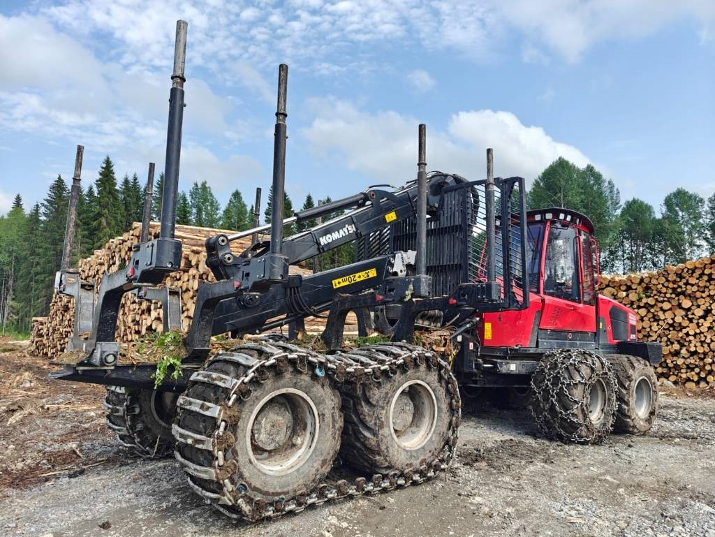 Komatsu 875  - Skotare: bild 5 Komatsu 875  - Skotare: bild 5