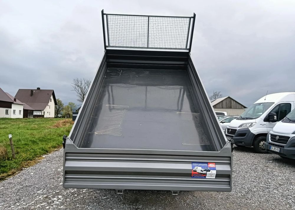 Iveco 35C13, 35C12, 35C15 - Transportbil med tippflak: bild 5 Iveco 35C13, 35C12, 35C15 - Transportbil med tippflak: bild 5