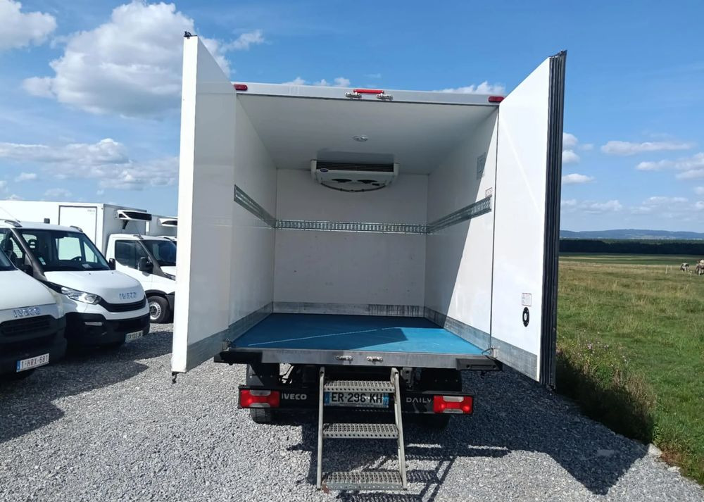 Iveco 35S16, 35S15, 35S14, 35S13, 35C13, 35C14 - Kylbil: bild 5 Iveco 35S16, 35S15, 35S14, 35S13, 35C13, 35C14 - Kylbil: bild 5