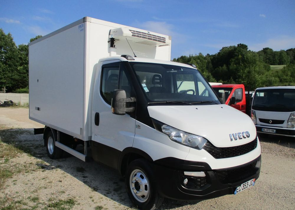 Iveco Daily 35C13 chłodnia Mroźnia na bliźniaku 35-130 Thermo King agregat - Kylbil: bild 2 Iveco Daily 35C13 chłodnia Mroźnia na bliźniaku 35-130 Thermo King agregat - Kylbil: bild 2