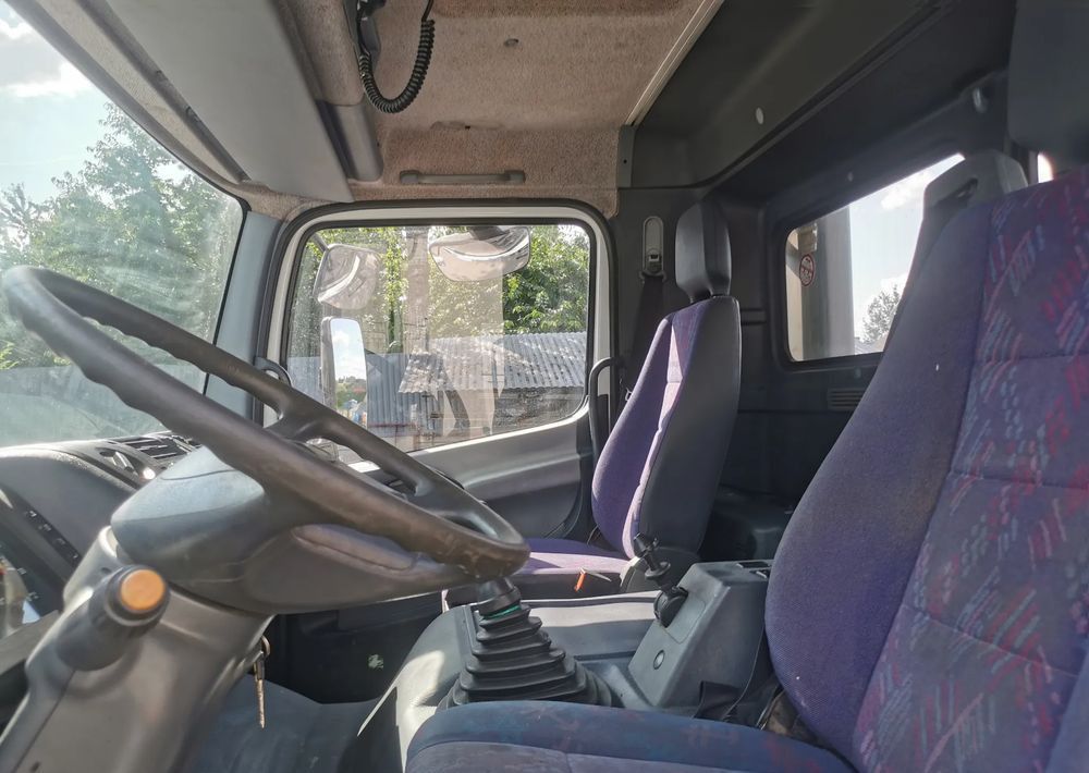 Leasa Mercedes-Benz Atego 1823 żuraw HDS Atlas 105.2 koła 315/80R22,5 Mercedes-Benz Atego 1823 żuraw HDS Atlas 105.2 koła 315/80R22,5: bild 15 Leasa Mercedes-Benz Atego 1823 żuraw HDS Atlas 105.2 koła 315/80R22,5 Mercedes-Benz Atego 1823 żuraw HDS Atlas 105.2 koła 315/80R22,5: bild 15