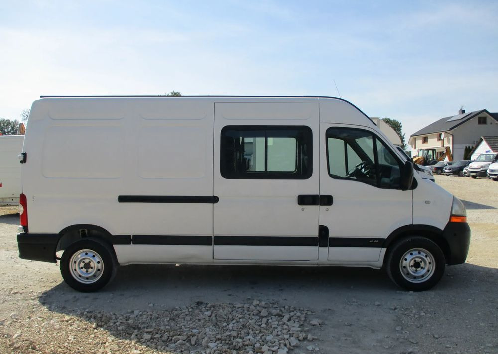 Renault Master L2H2 doka 6-osobowy Dubel 2.5dCi Brygadówka - Skåpbil: bild 2 Renault Master L2H2 doka 6-osobowy Dubel 2.5dCi Brygadówka - Skåpbil: bild 2