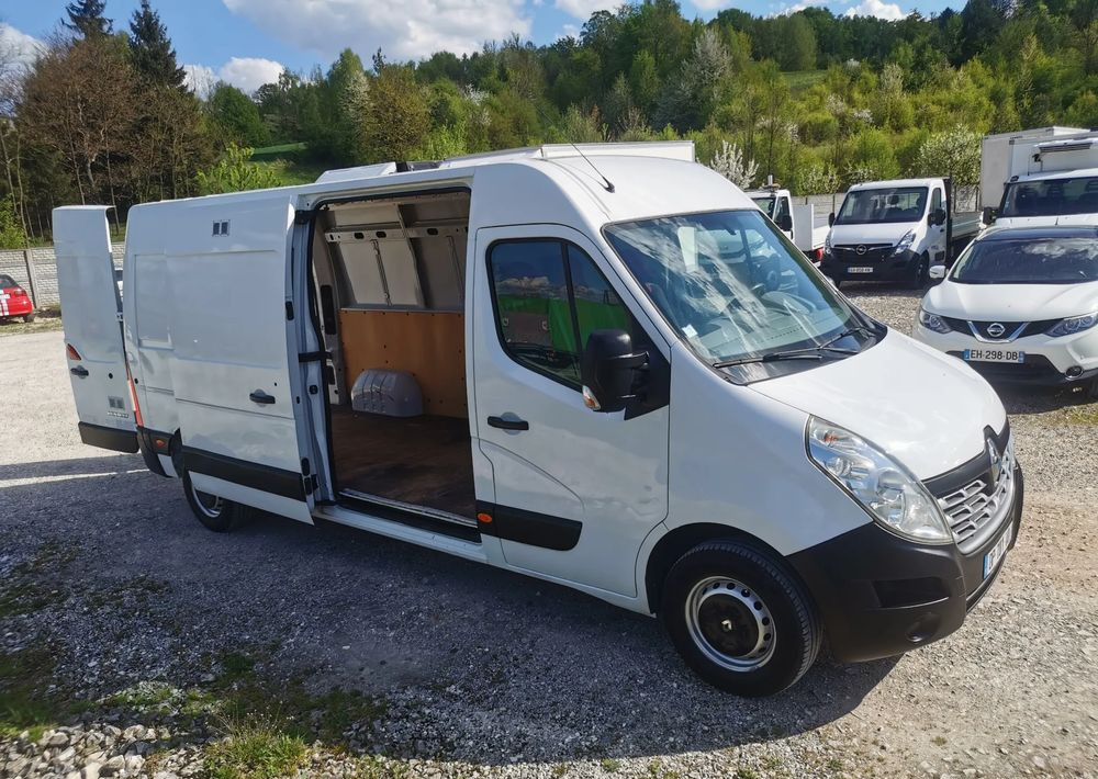 Renault Master L3H2 ładny 2.3dCi-125KM 6-biegów Klima bagażnik dachowy - Skåpbil: bild 4 Renault Master L3H2 ładny 2.3dCi-125KM 6-biegów Klima bagażnik dachowy - Skåpbil: bild 4