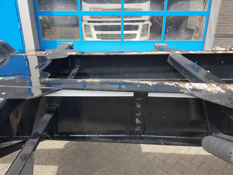 Containerbil/ Växelflak semitrailer Renders 3DFCST multi chassis SAF Schijfremmen: bild 13