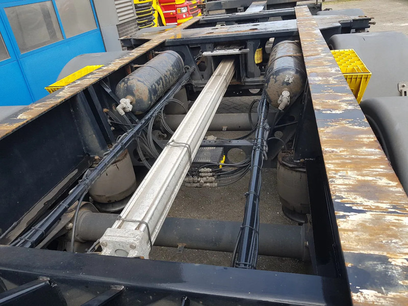 Containerbil/ Växelflak semitrailer Renders 3DFCST multi chassis SAF Schijfremmen: bild 17