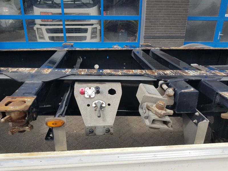 Containerbil/ Växelflak semitrailer Renders 3DFCST multi chassis SAF Schijfremmen: bild 14