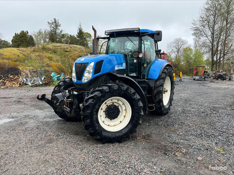 New Holland T7040 - Traktor: bild 1 New Holland T7040 - Traktor: bild 1