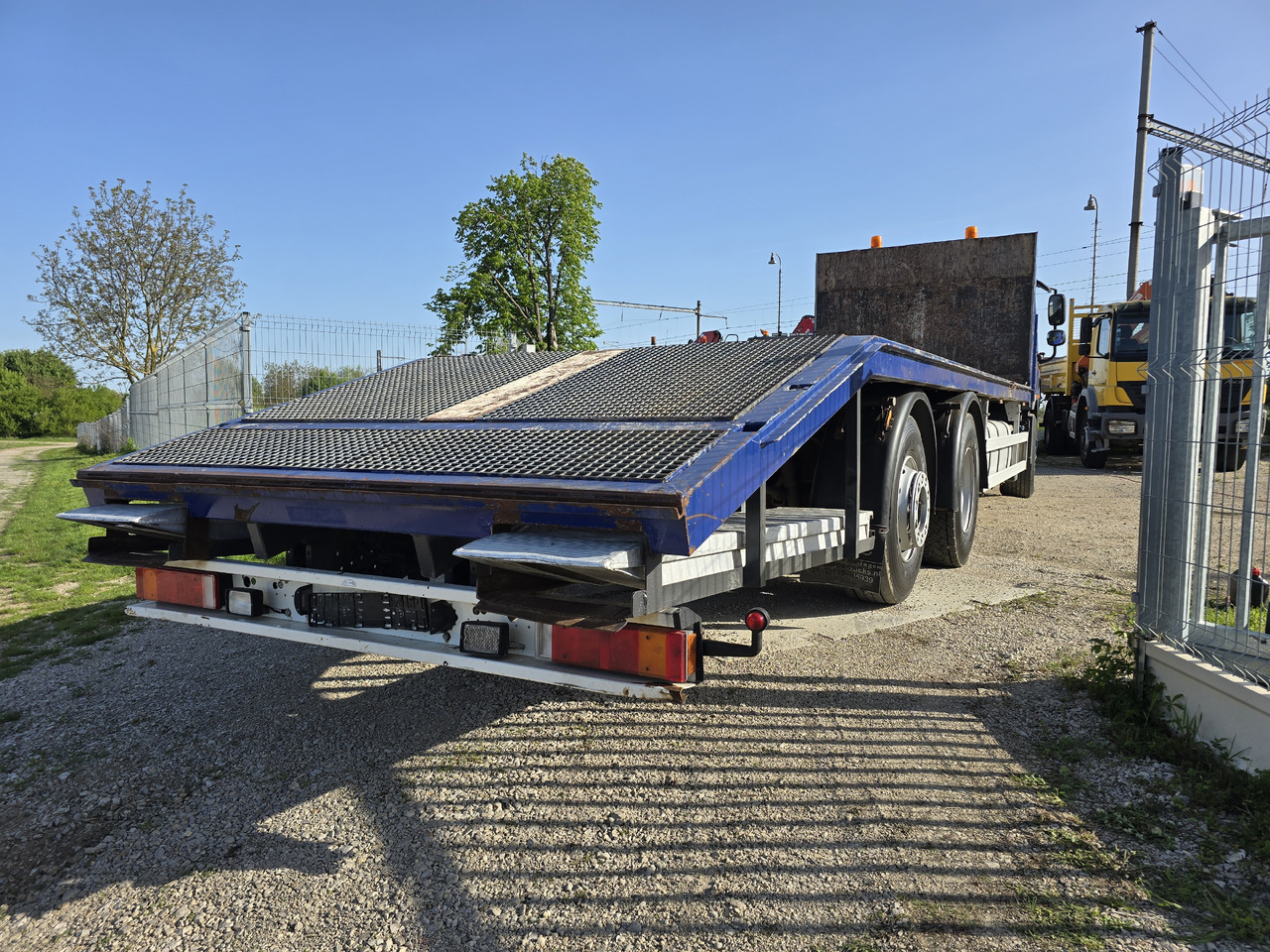DAF CF 360 MACHINE TRANSPORTER SPECIAL PRICE ONLY THIS YEAR - Biltransportbil lastbil: bild 4 DAF CF 360 MACHINE TRANSPORTER SPECIAL PRICE ONLY THIS YEAR - Biltransportbil lastbil: bild 4