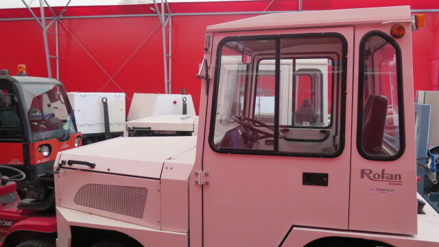 Rofan Z65 - Bagagetraktor: bild 2 Rofan Z65 - Bagagetraktor: bild 2