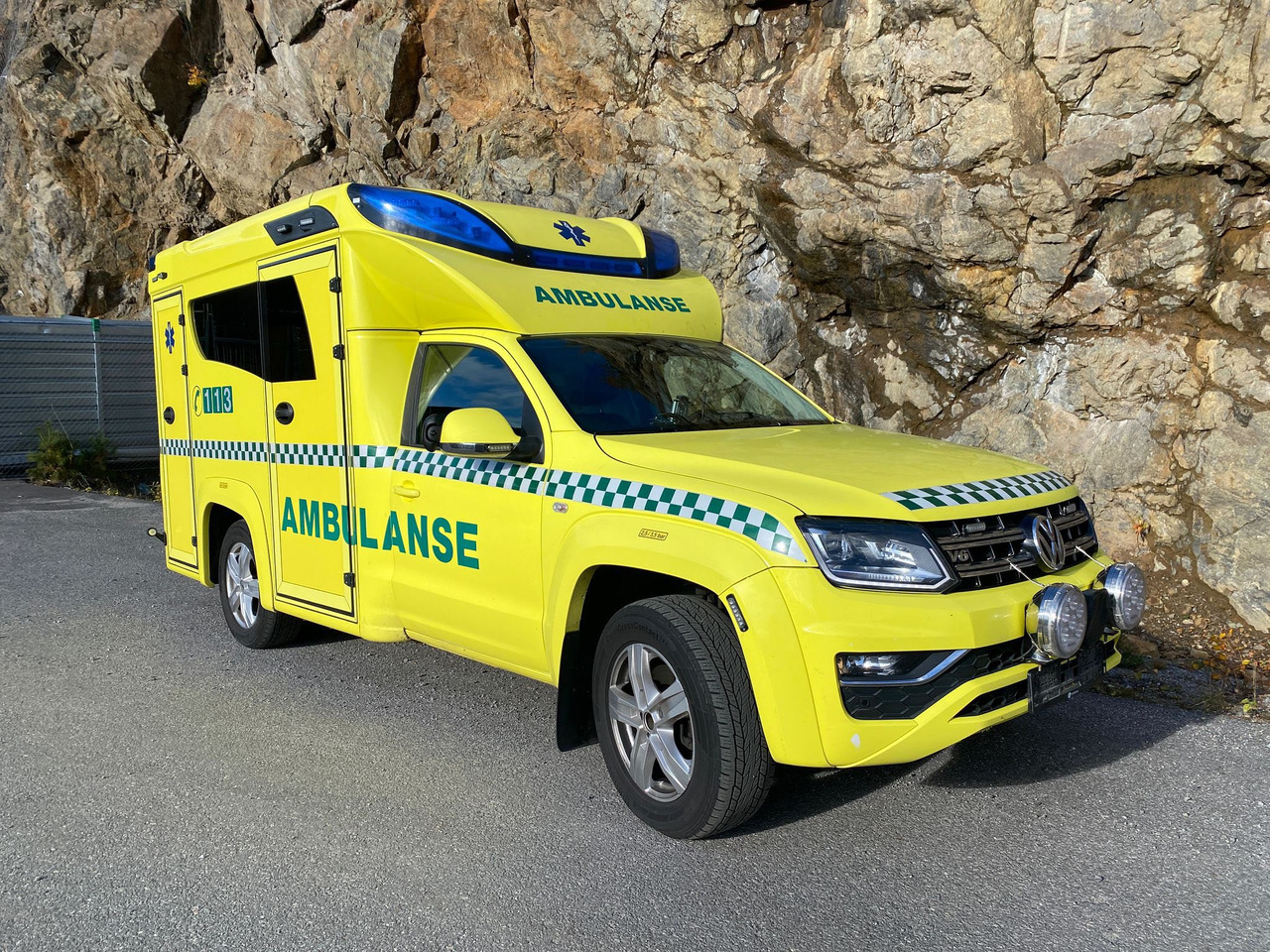VOLKSWAGEN Amarok XL 4motions - Ambulans: bild 1 VOLKSWAGEN Amarok XL 4motions - Ambulans: bild 1