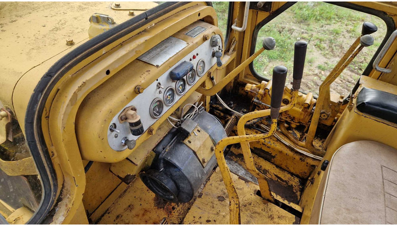 Bulldozer Caterpillar D4D: bild 12 Bulldozer Caterpillar D4D: bild 12