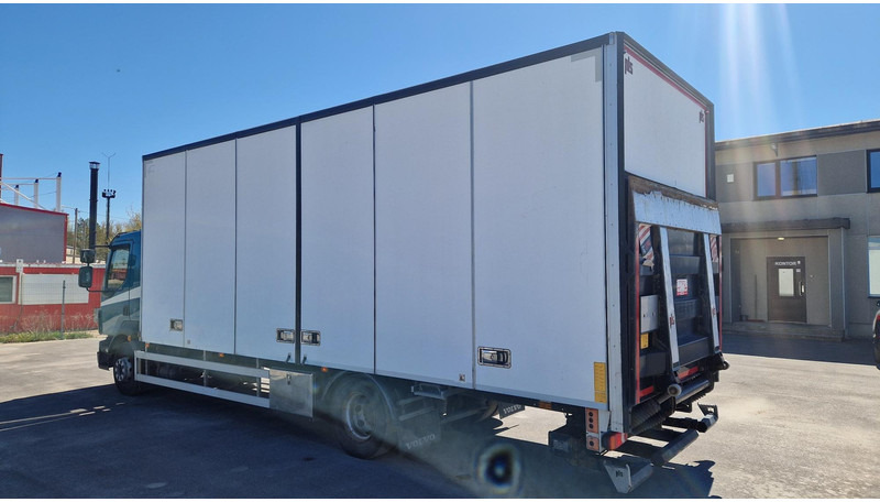 Volvo FL260 4X2 - Lastbil med skåp: bild 4 Volvo FL260 4X2 - Lastbil med skåp: bild 4