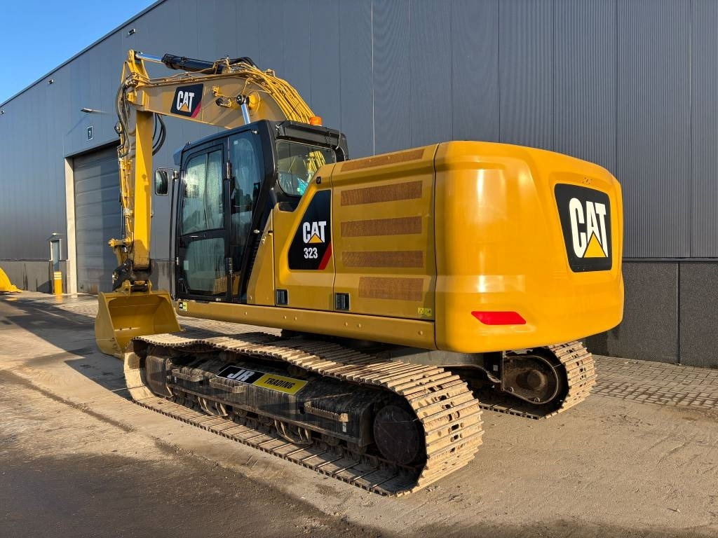 CAT 323 - Bandgrävare: bild 3 CAT 323 - Bandgrävare: bild 3